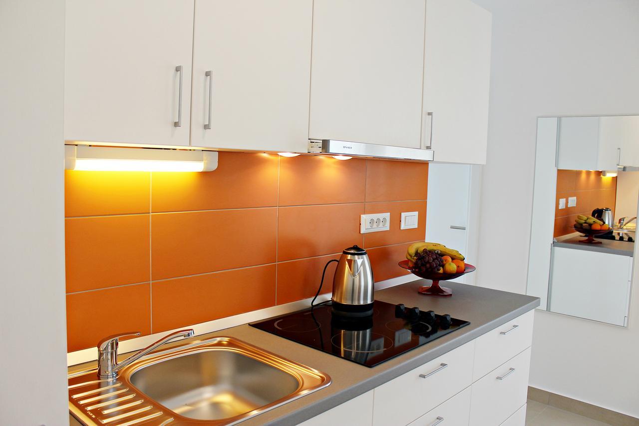 Apartments Lopari 内里吉恩 外观 照片